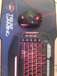 Игровая поверхность Trust GXT 209 XXXL Black (TR20819) фото от покупателей 4