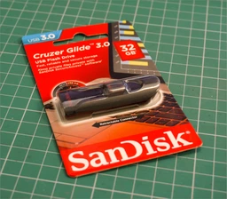 Флеш пам'ять USB SANDISK Cruzer Glide 32GB USB 3.0 Black/Red (SDCZ600-032G-G35) фото від покупців 19