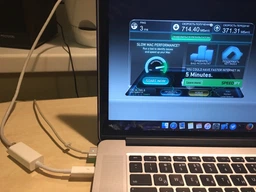 Адаптер Apple Thunderbolt to Gigabit Ethernet (MD463ZM/A) фото від покупців 1