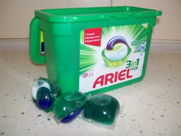 Капсулы для стирки Ariel Pods All-in-1 Горный источник 44 шт (8700216764667)