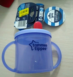 Первая чашка Tommee Tippee от 4 месяцев Голубая (5010415311108_голубой) фото от покупателей 6