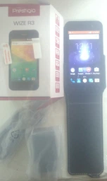 Мобильный телефон Prestigio MultiPhone Wize R3 PSP3423 Duo Black фото от покупателей 5