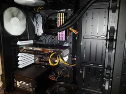 Материнская плата Asus Rog Strix Z370-F Gaming (s1151, Intel Z370, PCI-Ex16) фото от покупателей 13