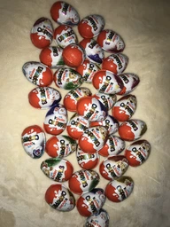 Упаковка Kinder Сюрприз Счастливого Рождества 20 г x 36 шт (08000500076033) фото от покупателей 14