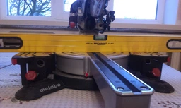 Пила торцовочная Metabo KGS 216 M (619260000) с тяговой функцией + картонная коробка фото от покупателей 11