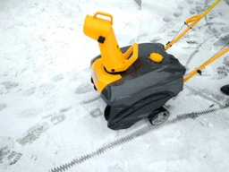 Снегоуборщик бензиновый STIGA ST3146P 1.65 кВт 46 см