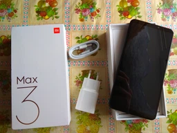 Мобильный телефон Xiaomi Mi Max 3 4/64GB Black фото от покупателей 1