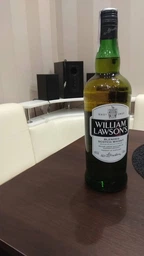 Виски WIlliam Lawson's от 3 лет выдержки 1 л 40% (5010752000345) фото от покупателей 16