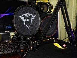 Мікрофон TRUST GXT 252+ Emita Plus Streaming Microphone (TR22400)