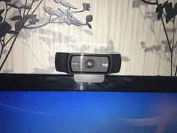 Веб-камера Logitech Webcam C920 HD PRO (960-001055) фото от покупателей 12