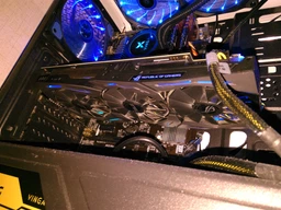 Відеокарта ASUS ROG STRIX-GTX1060-6G-GAMING фото от покупателей 10