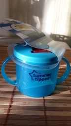 Первая чашка Tommee Tippee от 4 месяцев Голубая (5010415311108_голубой) фото от покупателей 3