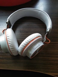 Гарнітура Remax Bluetooth headphone RB-195HB Black фото від покупців 4