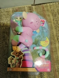 Интерактивная гламурная ручная обезьянка WowWee Fingerlings Эшли с мини-обезьянкой (W3540/3542) (771171135425) фото от покупателей 7
