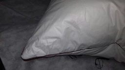 Подушка шелковая MirSon DeLuxe 0540 средняя 40х40 см (2200003280340) фото от покупателей 6