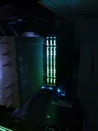 Оперативная память HyperX DDR4-2933 8192MB PC4-23500 Predator RGB (HX429C15PB3A/8)
