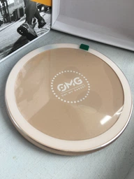 Бездротове зарядний пристрій OMG Qi Fast Wireless Charging Pad Gold фото від покупців 1