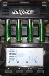 Акумуляторна батарейка Varta Recharge ACCU 2700mAh AA HR6 Ni-MH, Green фото від покупців 2