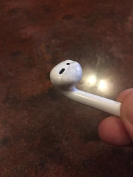 Наушники Apple AirPods (MMEF2ZE/A) (1-е поколение) фото от покупателей 9