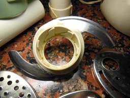 Кухонный комбайн PHILIPS Daily Collection HR7605/10 фото от покупателей 4