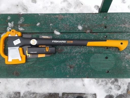 Топор-колун Fiskars Х21 L (1015642/122473) фото от покупателей 15