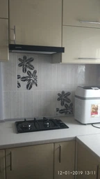 Вытяжка кухонная Pyramida TL 60 SLIM BL