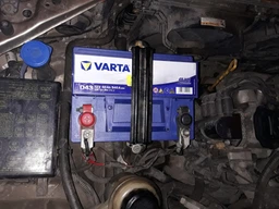 Автомобильный аккумулятор Varta Blue Dynamic 60А (+/-) D43 (540EN) (560127054) фото от покупателей 18