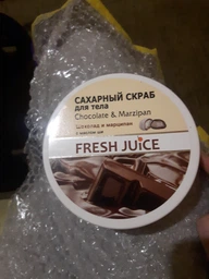 Сахарный скраб для тела Fresh Juice Chocolate & Marzipan 225 мл (4823015925788) фото от покупателей 1