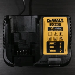 Дриль-шурупокрут ударний акумуляторний DeWalt XR 12 В з 2 АКБ 2 А·год і ЗП (DCD716D2-QW) фото від покупців 2