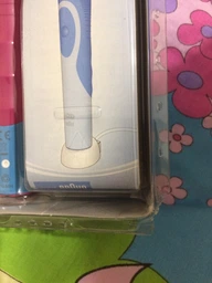 Электрическая зубная щетка Oral-B Stage Power/Frozen (4210201154709) фото от покупателей 12