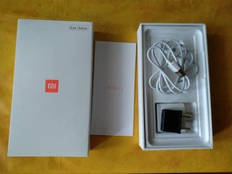 Мобильный телефон Xiaomi Mi Max 2 4/64GB Gold (Global Rom + OTA) фото от покупателей 17