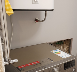 Бойлер ELECTROLUX EWH 30 CENTURIO IQ 2.0 фото от покупателей 1