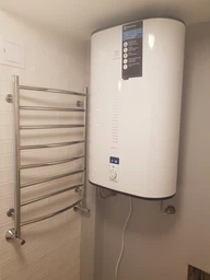 Бойлер ELECTROLUX EWH 30 CENTURIO IQ 2.0 фото от покупателей 2