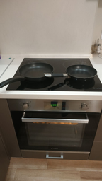 Варильна поверхня електрична PERFELLI VH 6102 BL фото від покупців 9