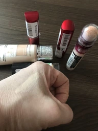 Консилер для кожи лица Maybelline New York Instant Eraser 07 Светло-бежевый 6.8 мл (3600531465247) фото от покупателей 12