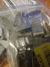 Коннектор Patron FTP RJ 45 Cat.5e экранированный 8P8C 40 шт (CON-RJ-45-8P8C-40-Э) фото от покупателей 11