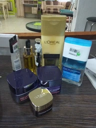 Дневной антивозрастной крем-уход L'Oreal Paris Revitalift Filler Восстановление утраченного объема кожи лица 50 мл (3600523979400) фото от покупателей 1