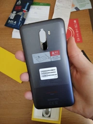 Мобильный телефон Pocophone F1 6/64Gb Blue фото от покупателей 3