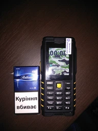 Мобильный телефон iOutdoor T2 IP68 Red фото от покупателей 1