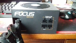 Блок живлення Seasonic 550W FOCUS Gold (SSR-550FM)