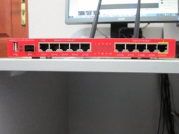 Маршрутизатор Mikrotik RB2011UiAS-2HnD-IN фото від покупців 2