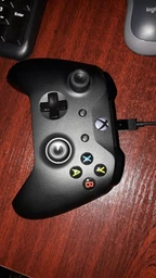 Беспроводной геймпад&nbsp;Microsoft Xbox One Black + USB кабель для Windows (4N6-00002) фото от покупателей 18