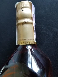 Виски Johnnie Walker Gold Reserve от 12 лет выдержки 0.7 л 40% в подарочной упаковке (5000267117560_5000267197609) фото от покупателей 4