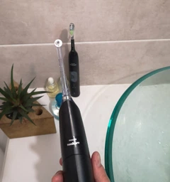 Ирригатор PHILIPS Sonicare AirFloss Ultra HX8331/02 фото от покупателей 4