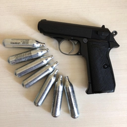 Пневматичний пістолет Umarex Walther PPK/S Blowback (5.8315) фото від покупців 5