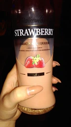 Лікер Henkell Dalkowski Strawberry 0.5 л 15% (5901064776533)