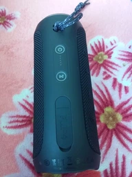 Акустическая система JBL Flip 4 Black (JBLFLIP4BLK) фото от покупателей 9