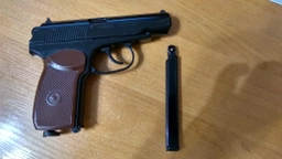 Пневматический пистолет Umarex Legends Makarov (5.8152) фото от покупателей 2