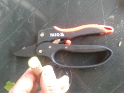Секатор YATO 200 мм (YT-8808)