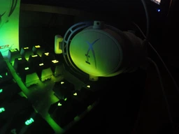Наушники HyperX Cloud Alpha Purple Limited Edition (HX-HSCA-PL) фото от покупателей 6